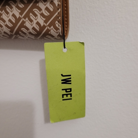 JW PEI Flap Wallet - Picture 14 of 14